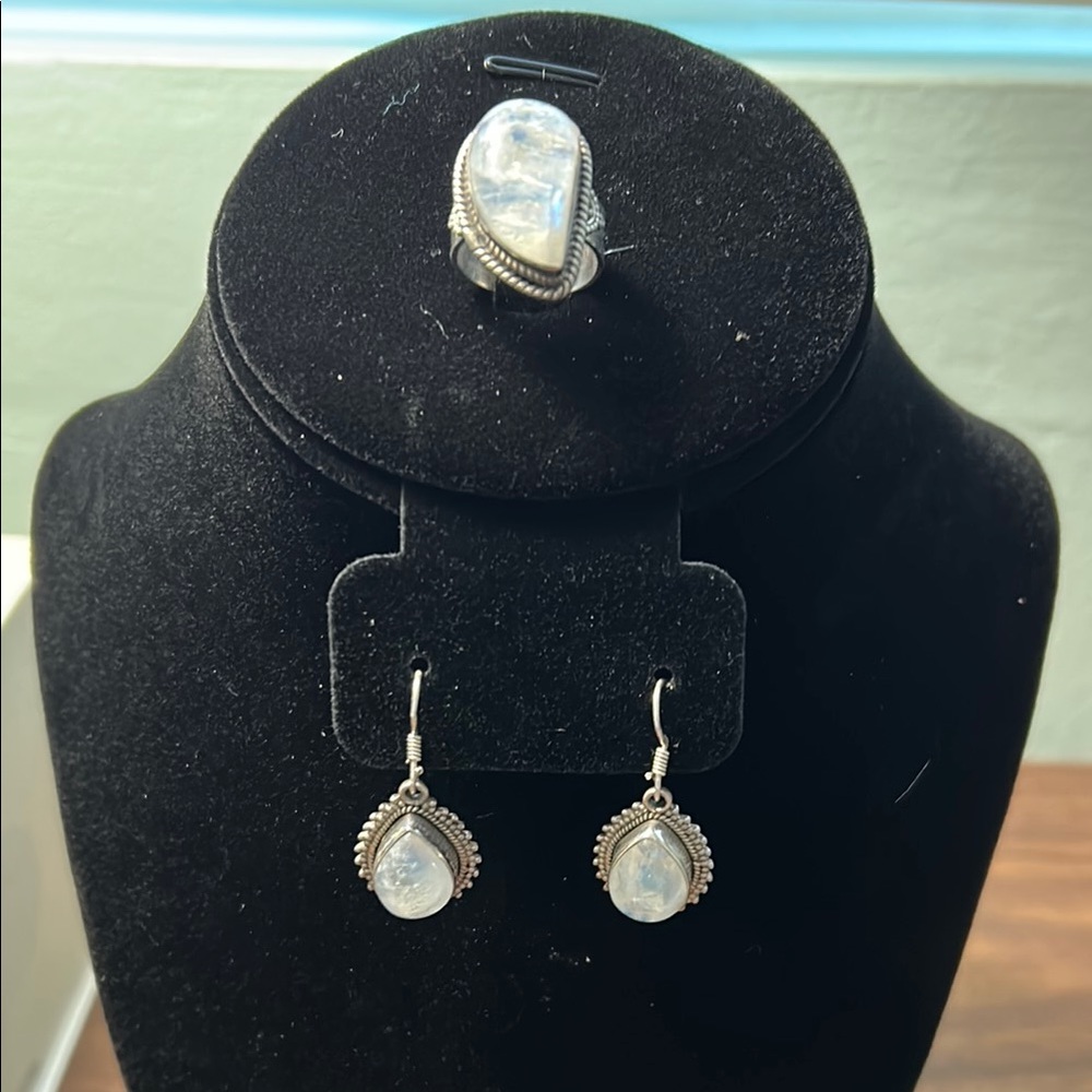 Elegant Silver Jewelry Set with Moonstone Accents